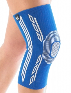 Airflow Plus Stabilezed Knee Support with Silicone Patella Cushion - medium